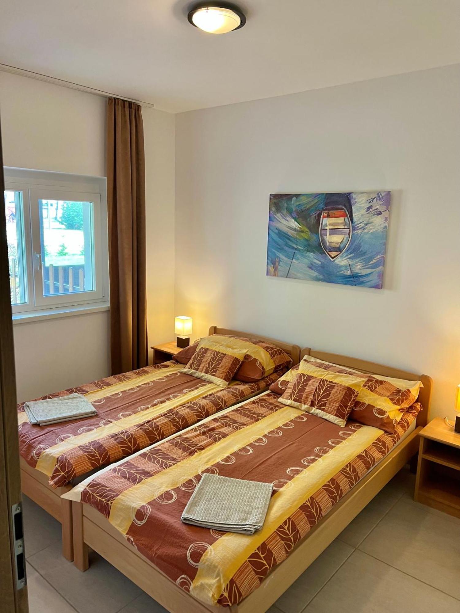 Waterfront Apartmanok Zamárdi Exterior photo